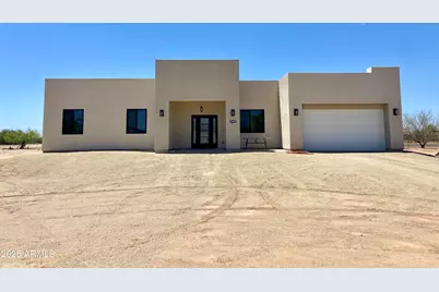 20905 W Dale Lane, Wittmann, AZ 85361 - Photo 1