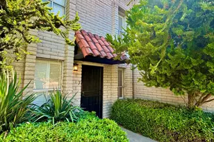 3711 E Monterosa, Phoenix, AZ 85018 - Photo 1