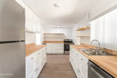 525 N Central, Sierra Vista, AZ 85635 - Photo 1