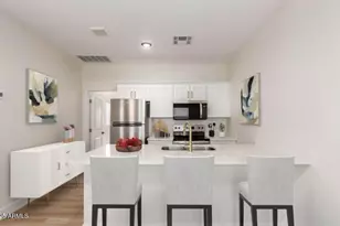 1243 E Adams St, Phoenix, AZ 85034 - Photo 1