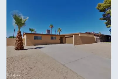 3208 W Surrey Avenue, Phoenix, AZ 85029 - Photo 1