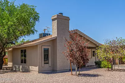 927 E Granada Avenue, Apache Junction, AZ 85119 - Photo 1