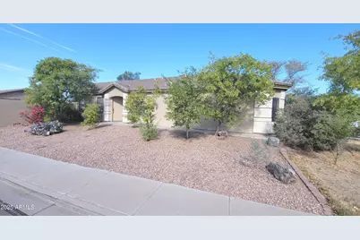 255 W Brangus, San Tan Valley, AZ 85143 - Photo 1