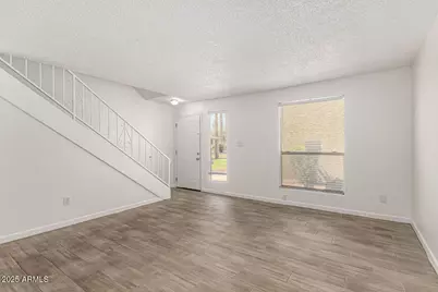 4615 N 39th Avenue #23, Phoenix, AZ 85029 - Photo 1