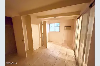 4715 N 51st Avenue, Phoenix, AZ 85031 - Photo 18