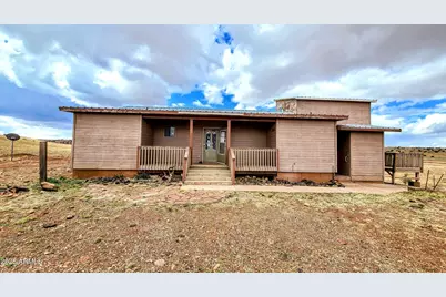 918 County Road #N8446, Concho, AZ 85924 - Photo 1