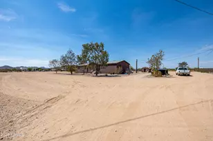 2156 W Bonnie Ln, San Tan Valley, AZ 85144 - Photo 1