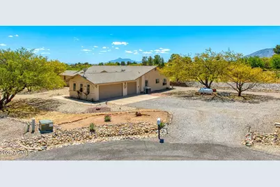 4743 S Ojibwa Court, Sierra Vista, AZ 85650 - Photo 1