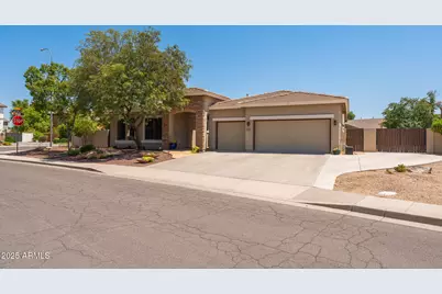 4699 S Fresno Street, Chandler, AZ 85249 - Photo 1