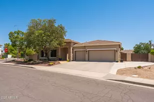 4699 S Fresno St, Chandler, AZ 85249 - Photo 1