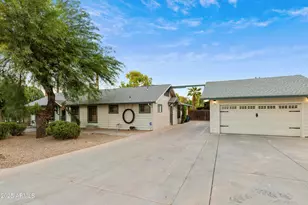 229 E Tremaine, Chandler, AZ 85225 - Photo 1