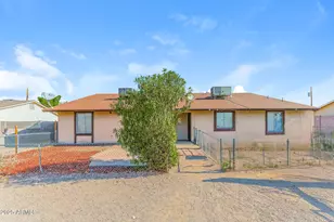 512 E Linda Ave, Apache Junction, AZ 85119 - Photo 1