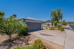 24638 N 40th, Glendale, AZ 85310 - Photo 1