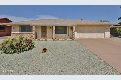 17211 N Palo Verde Drive, Sun City, AZ 85373 - Photo 1