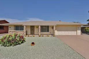 17211 N Palo Verde Dr, Sun City, AZ 85373 - Photo 1