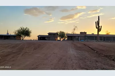 522 S Cortez Road, Apache Junction, AZ 85119 - Photo 8