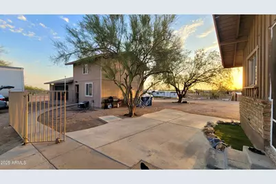 522 S Cortez Road, Apache Junction, AZ 85119 - Photo 4