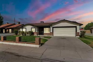 202 S Eucalyptus, Chandler, AZ 85225 - Photo 1