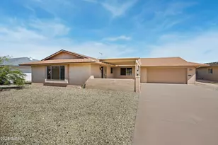 11041 W Pleasant Valley Rd, Sun City, AZ 85351 - Photo 1