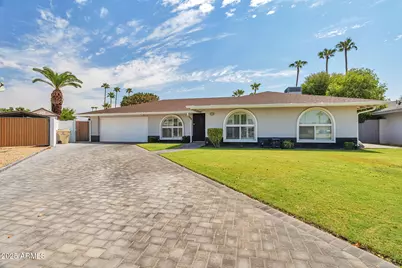 4528 W Echo Lane, Glendale, AZ 85302 - Photo 1