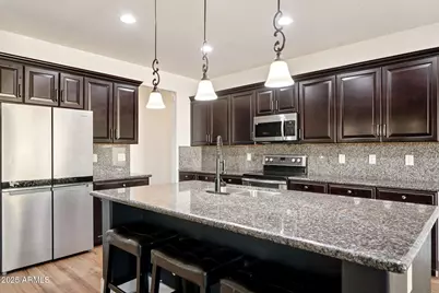 3705 S 105th Drive, Tolleson, AZ 85353 - Photo 2