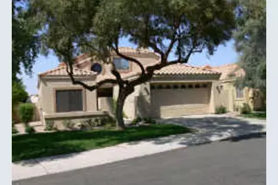 334 E Stonebridge, Gilbert, AZ 85234 - Photo 1