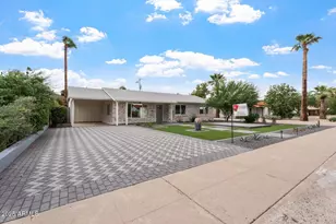 911 W Verde Ln, Phoenix, AZ 85013 - Photo 1