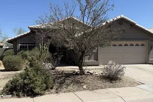 4133 E Graythorn Ave, Phoenix, AZ 85044 - Photo 1