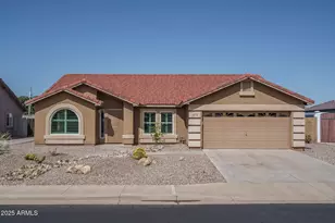 4112 S Kirby St, Gilbert, AZ 85297 - Photo 1