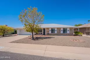 9525 W Cedar Hill Cir, Sun City, AZ 85351 - Photo 4