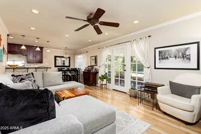 4023 E Devonshire Avenue, Phoenix, AZ 85018 - Photo 1