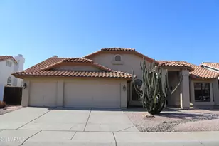 827 W Harbor Dr, Gilbert, AZ 85233 - Photo 1