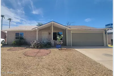 7115 W Brown Street, Peoria, AZ 85345 - Photo 1