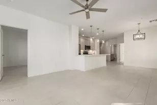 2511 W Queen Creek Rd, Chandler, AZ 85248 - Photo 1