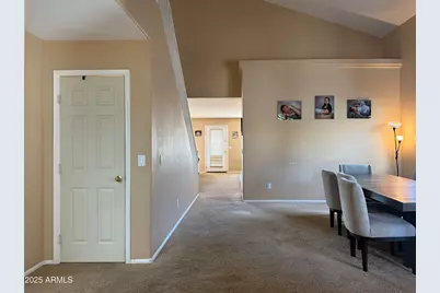 2513 N 109th Avenue, Avondale, AZ 85392 - Photo 2
