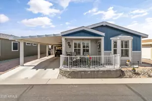 650 N Hawes, Mesa, AZ 85207 - Photo 1