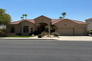 2053 E Clubhouse, Phoenix, AZ 85048 - Photo 1