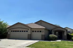 2011 W Sunshine Butte Dr, San Tan Valley, AZ 85144 - Photo 1
