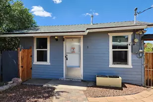 9028 North 11th St, Phoenix, AZ 85020 - Photo 1