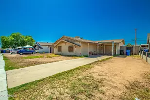 5527 W Earll Dr, Phoenix, AZ 85031 - Photo 1