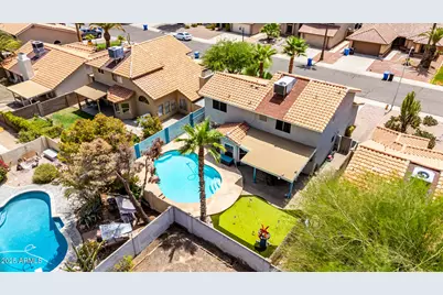 4302 E Amberwood, Phoenix, AZ 85048 - Photo 1