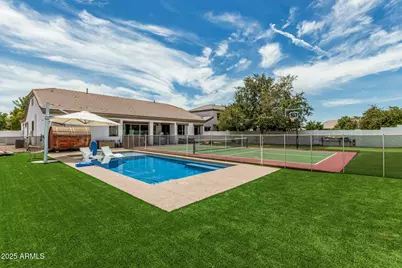 3000 E Parkview Drive, Gilbert, AZ 85295 - Photo 1