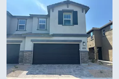 5823 E Covey, Phoenix, AZ 85054 - Photo 1