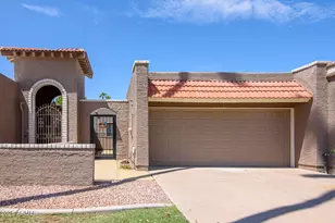 25228 S Mohawk Dr, Sun Lakes, AZ 85248 - Photo 1