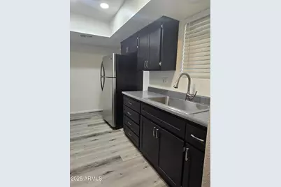 2211 W Pecan Road, Phoenix, AZ 85041 - Photo 6