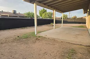 2211 W Pecan Rd, Phoenix, AZ 85041 - Photo 20