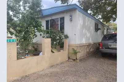 4205 E Copper Street, Miami, AZ 85539 - Photo 1