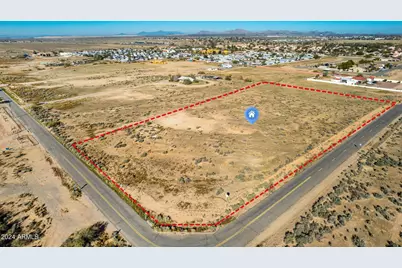 350 E Bisnaga Street #1, Casa Grande, AZ 85122 - Photo 1