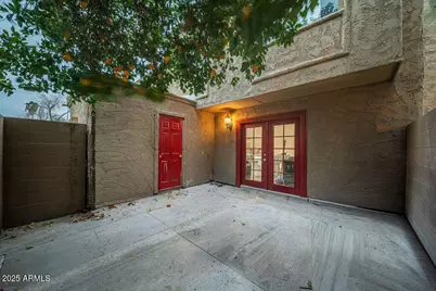 4233 N 68th Avenue, Phoenix, AZ 85033 - Photo 10