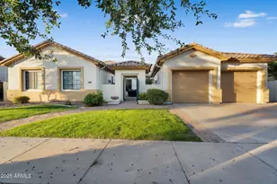 934 W Elm St, Litchfield Park, AZ 85340 - Photo 1